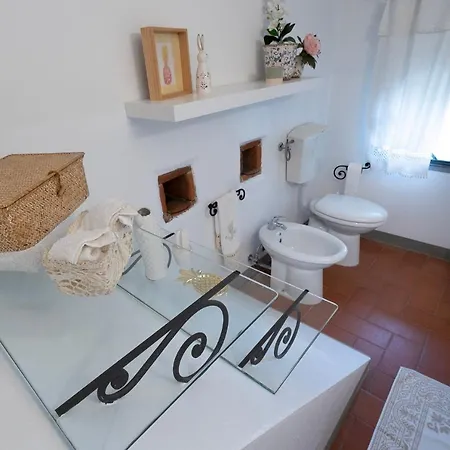 Daire La Colombaia Massa e Cozzile